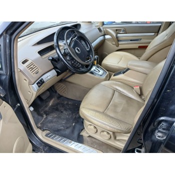 Recambio de carroceria corte para ssangyong rodius 2.7 turbodiesel cat referencia OEM IAM   