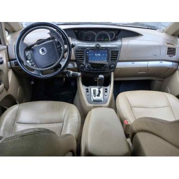 Recambio de carroceria corte para ssangyong rodius 2.7 turbodiesel cat referencia OEM IAM   