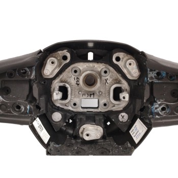 Recambio de volante para renault kadjar 1.3 tce referencia OEM IAM 484001840R  