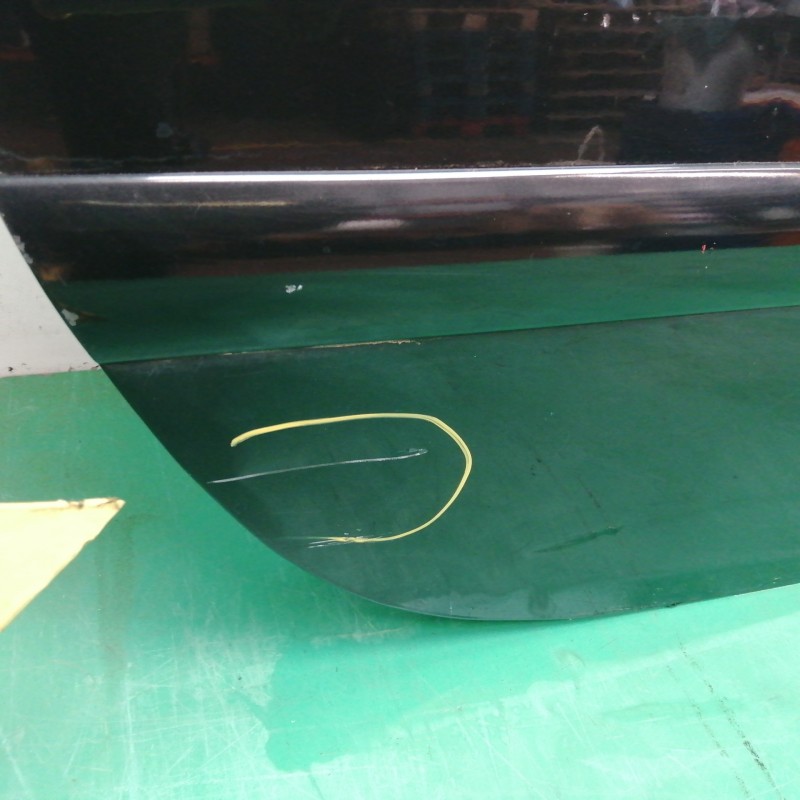 PUERTA DELANTERA DERECHA OBSERVAR FOTOS