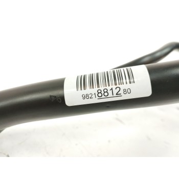Recambio de boca llenado combustible para peugeot 5008 1.5 blue-hdi fap referencia OEM IAM 9821881280 DEPOSITO ADBLUE 