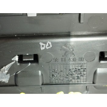 Recambio de rejilla aireadora para peugeot 5008 1.5 blue-hdi fap referencia OEM IAM 9810143080 LADO IZQUIERDO 