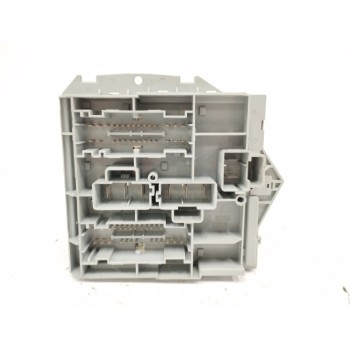 Recambio de caja reles / fusibles para fiat croma (194) 1.9 jtd 16v cat referencia OEM IAM 51738103  
