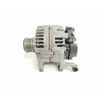 Recambio de alternador para volkswagen polo berlina (6n2) 1.4 tdi referencia OEM IAM 038903018R 0124325150 90A