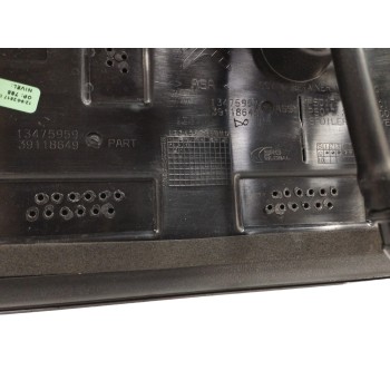 Recambio de aleron trasero para citroën c3 aircross referencia OEM IAM 13475957 NEGRO 