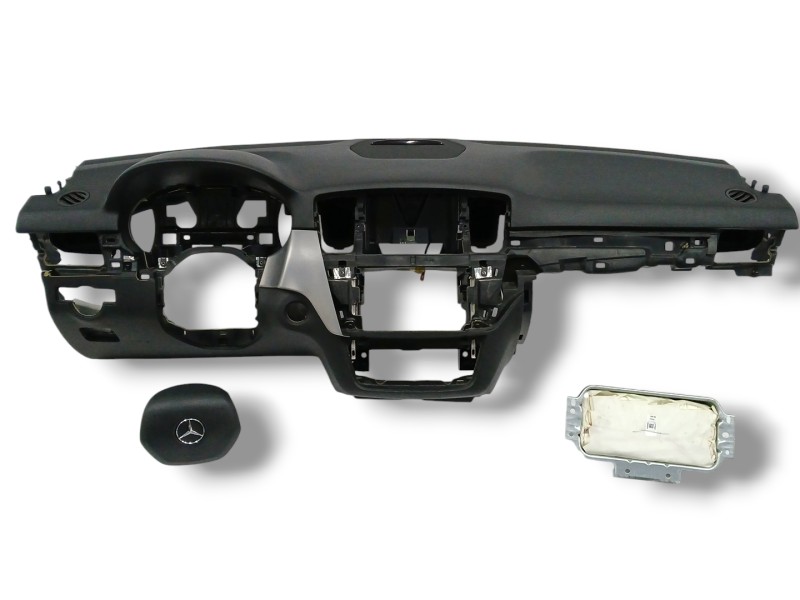 Recambio de salpicadero para mercedes-benz clase m (w166) 2.1 cdi cat referencia OEM IAM A16668000879 1668600002 1668600302