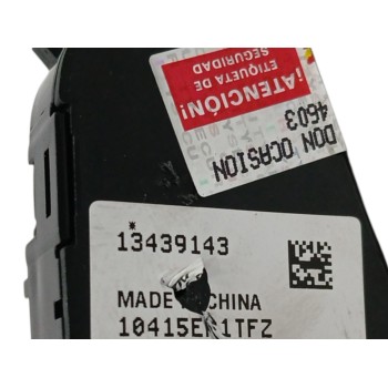 Recambio de mando volante para opel corsa e 1.4 referencia OEM IAM 13439143 LADO IZQUIERDO 