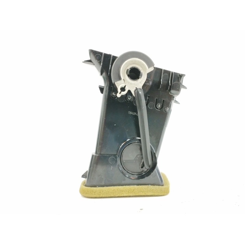 REJILLA AIREADORA LADO IZQUIERDO