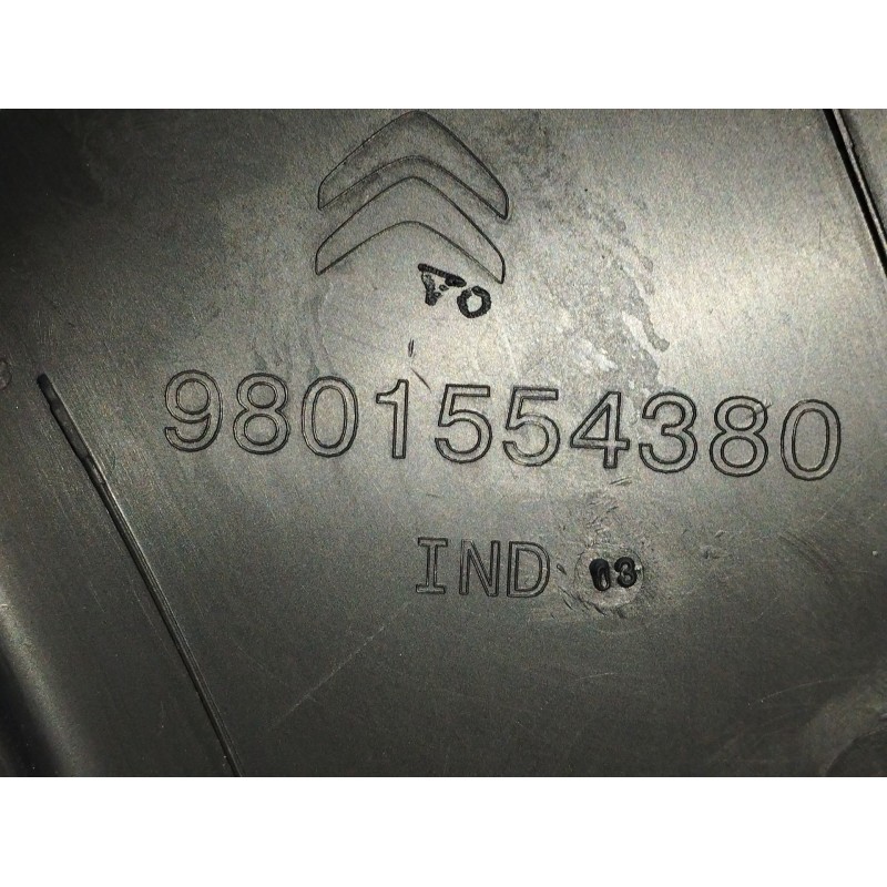 ALETIN TRASERO DERECHO