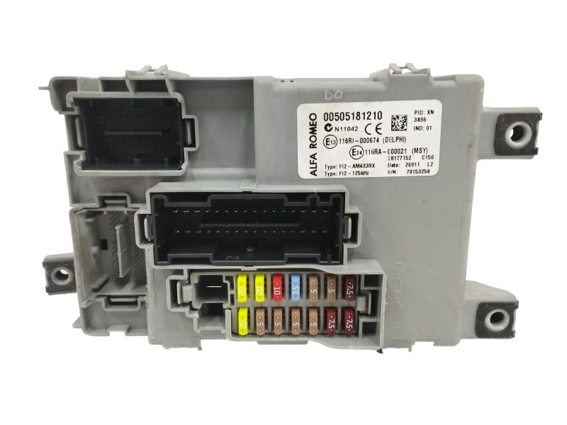Recambio de caja reles / fusibles para alfa romeo mito (145) 1.3 jtd cat referencia OEM IAM 00505181210  