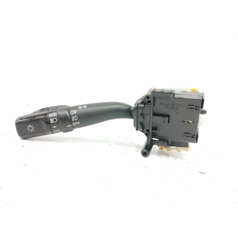 Recambio de mando luces para toyota avensis berlina (t25) 2.2 d-4d cat referencia OEM IAM 8414005140  