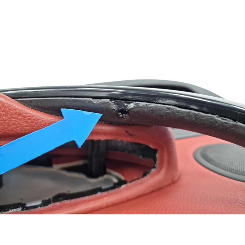 GUARNECIDO PUERTA DELANTERA DERECHA OBSERVAR FOTOS