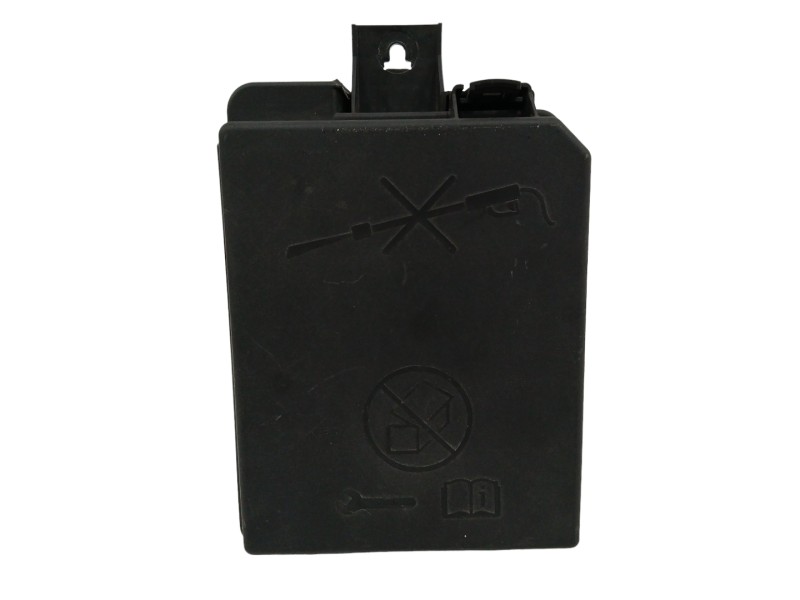 Recambio de caja reles / fusibles para opel corsa e 1.4 referencia OEM IAM 13451890  