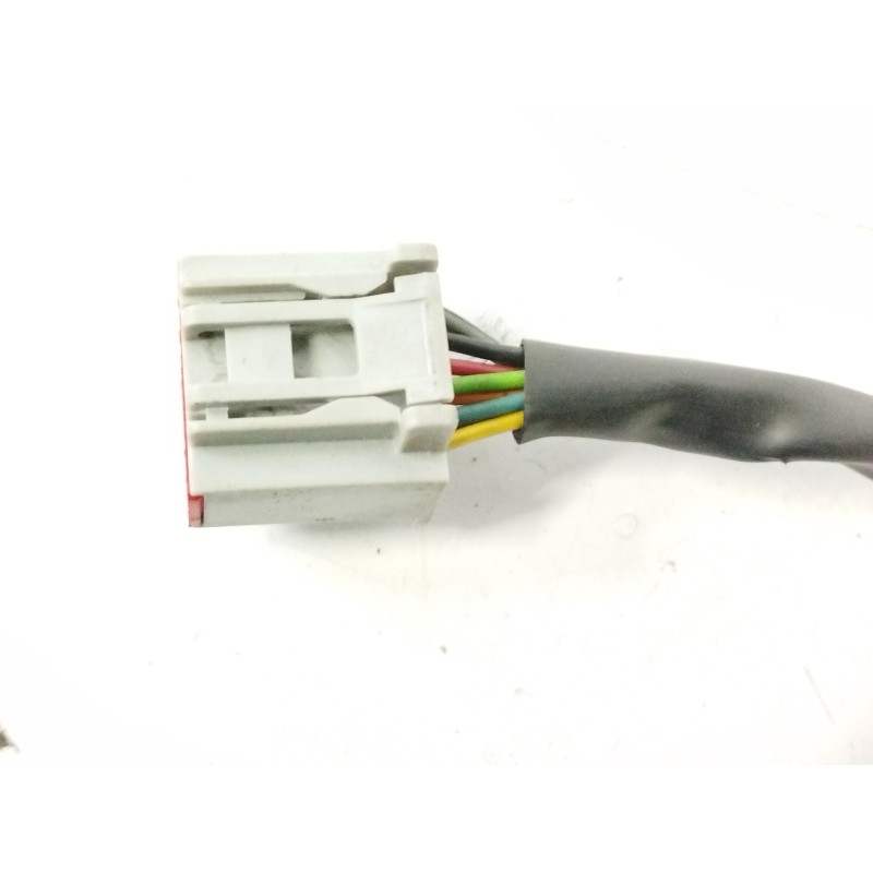 RETROVISOR IZQUIERDO 8 CABLES