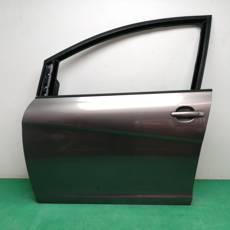 Recambio de puerta delantera izquierda para seat toledo (5p2) sport-up referencia OEM IAM  OBSERVAR FOTOS 