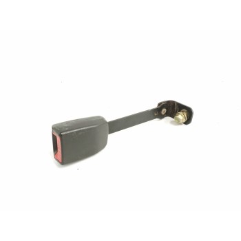 Recambio de enganche cinturon izquierdo para dfsk v22 1.3 cc referencia OEM IAM DFYA2018 DELANTERO 8212210