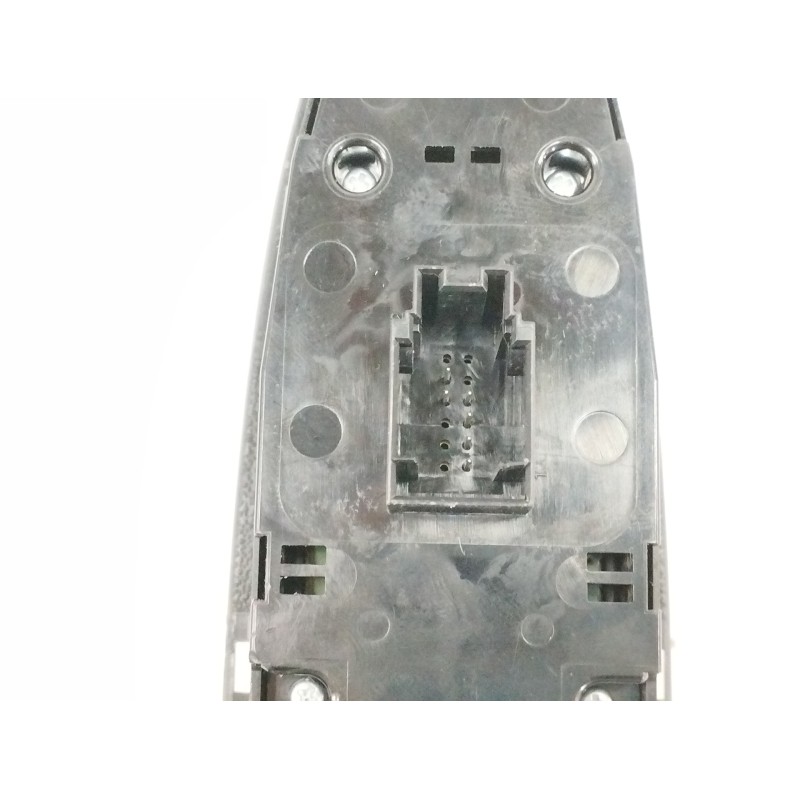 MANDO ELEVALUNAS DELANTERO IZQUIERDO