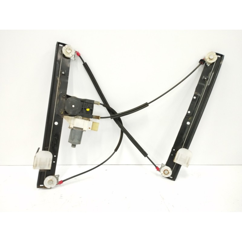 ELEVALUNAS DELANTERO IZQUIERDO 6M2114A389B