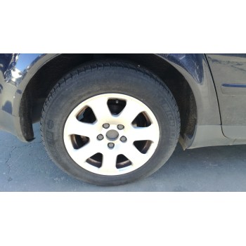 audi a4 berlina (8e) del año 2001