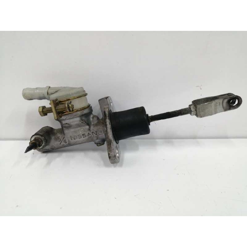 Recambio de bomba embrague para nissan cabstar 01.04  3.0 diesel referencia OEM IAM   
