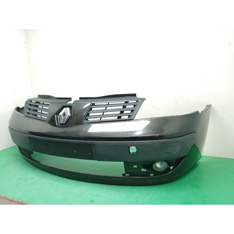 PARAGOLPES DELANTERO