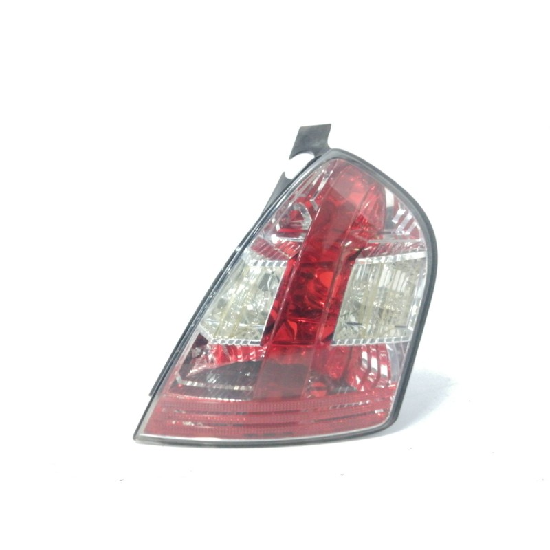 Recambio de piloto trasero derecho para fiat stilo (192) 1.9 8v jtd cat referencia OEM IAM 46823705 SIN PORTALAMPARAS 