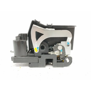 Recambio de cerradura puerta delantera izquierda para ssangyong rodius 2.7 turbodiesel cat referencia OEM IAM   