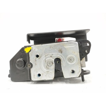 Recambio de cerradura puerta trasera derecha para ssangyong rodius 2.7 turbodiesel cat referencia OEM IAM   