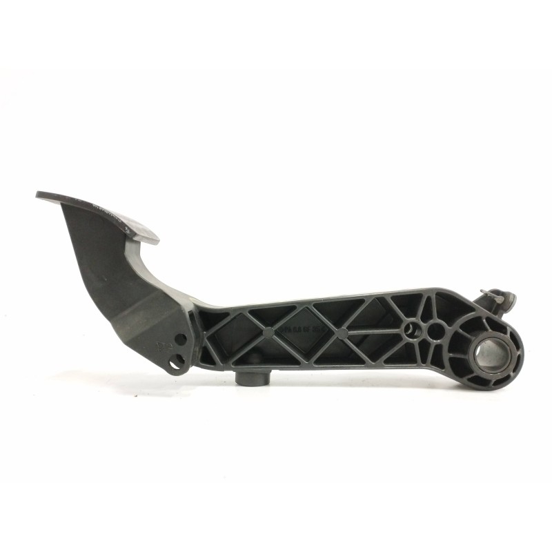 PEDAL EMBRAGUE