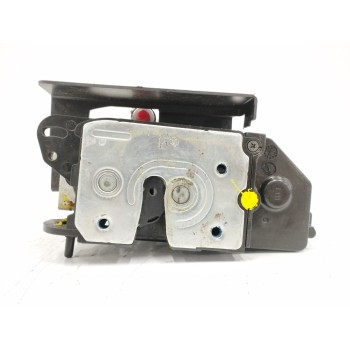 Recambio de cerradura puerta trasera izquierda para ssangyong rodius 2.7 turbodiesel cat referencia OEM IAM   