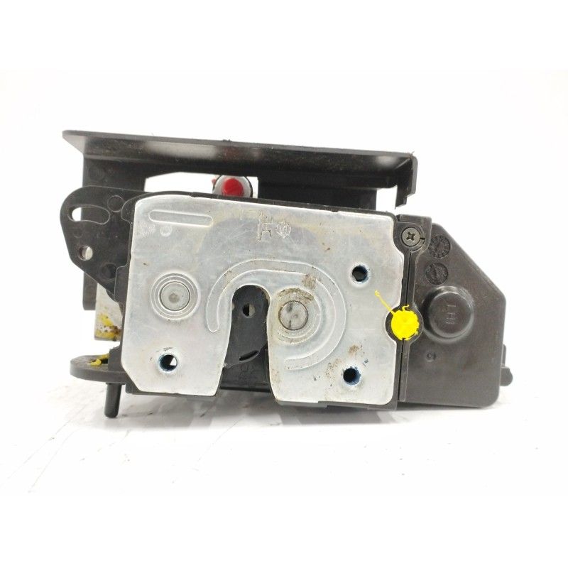 Recambio de cerradura puerta trasera izquierda para ssangyong rodius 2.7 turbodiesel cat referencia OEM IAM   