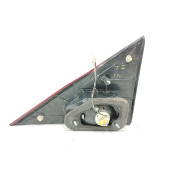 Recambio de piloto trasero izquierdo interior para ssangyong rodius 2.7 turbodiesel cat referencia OEM IAM 8360121403  