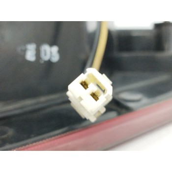 Recambio de piloto trasero derecho interior para ssangyong rodius 2.7 turbodiesel cat referencia OEM IAM 8360221203  