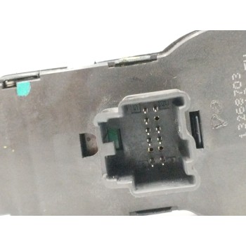 Recambio de mando luces para opel astra j sports tourer 1.7 16v cdti referencia OEM IAM 13268703  