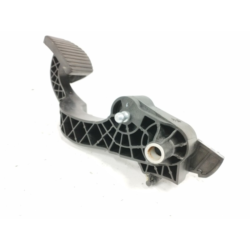 PEDAL EMBRAGUE