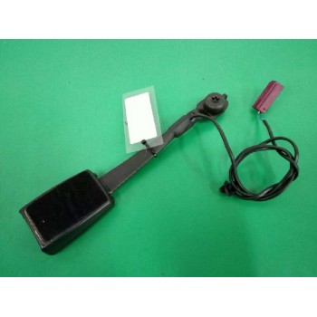 Recambio de enganche cinturon derecho para ford c-max trend referencia OEM IAM AM51R61208CBW DELANTERO 