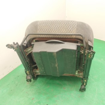 Recambio de asiento delantero derecho para hyundai santa fe (sm) 2.0 crdi cat referencia OEM IAM   