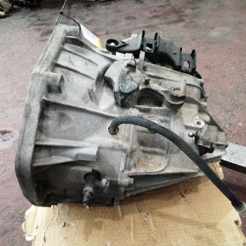 Recambio de despiece caja cambios para renault master kasten 2.3 dci diesel cat referencia OEM IAM PF6054  