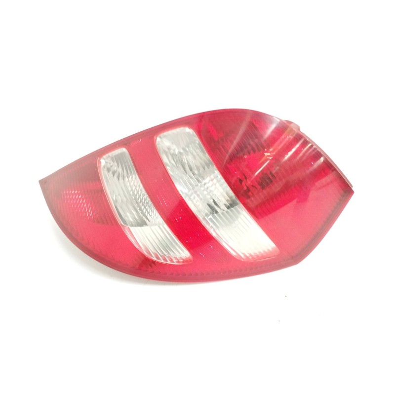 PILOTO TRASERO DERECHO