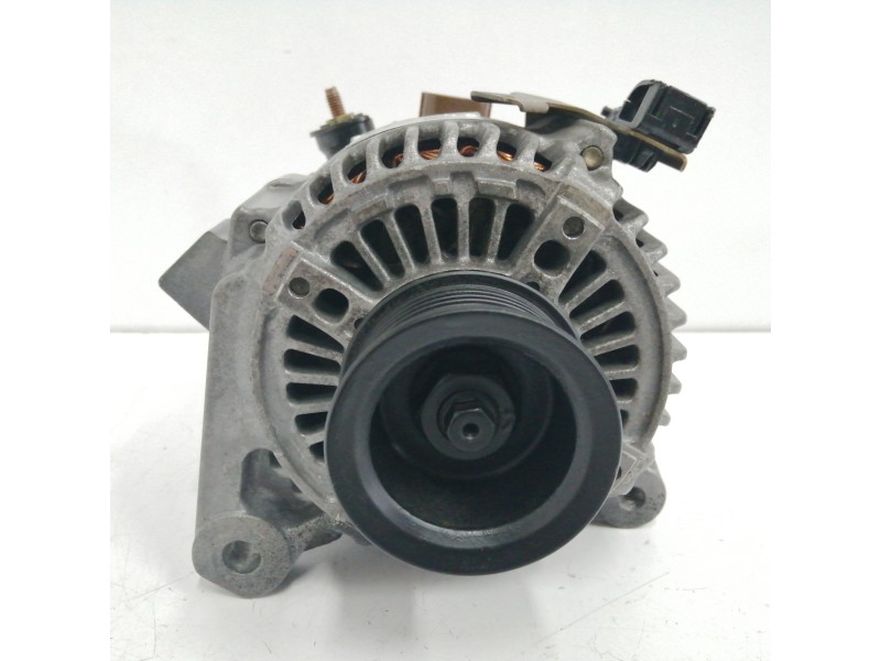 Recambio de alternador para toyota rav 4 (a2) 2.0 luna 4x4 referencia OEM IAM 80A  