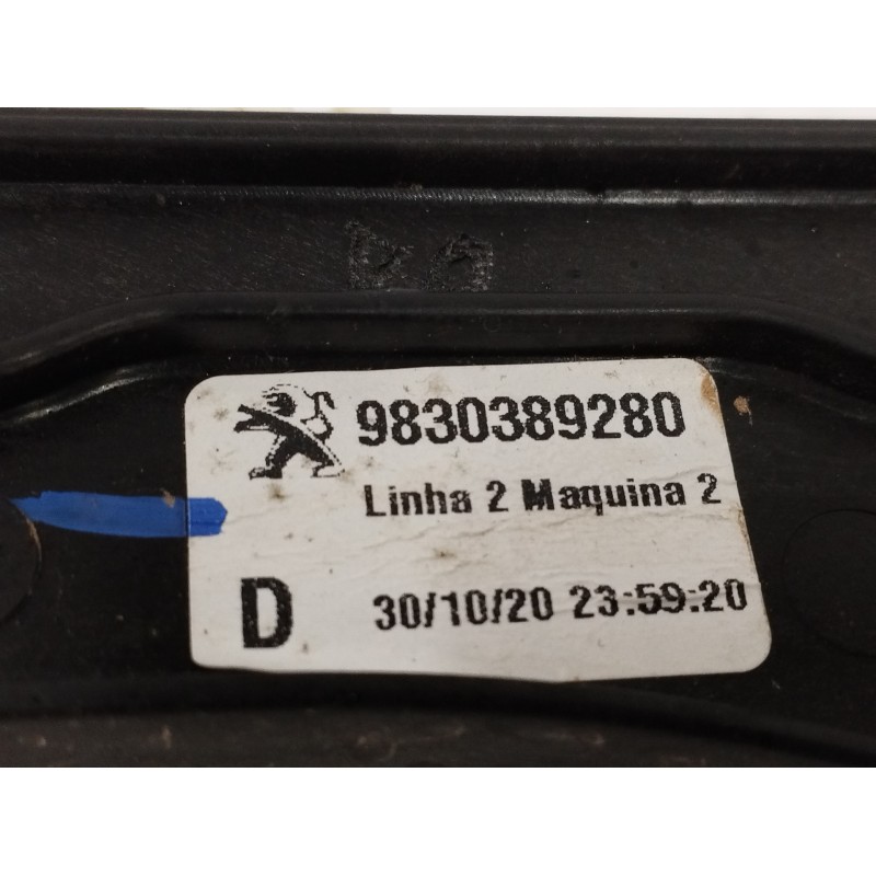 ELEVALUNAS DELANTERO DERECHO 9829482280