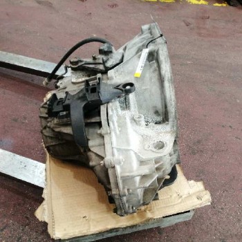 Recambio de despiece caja cambios para renault master kasten 2.3 dci diesel cat referencia OEM IAM PF6054  