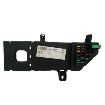 CAJA RELES / FUSIBLES 13223679 