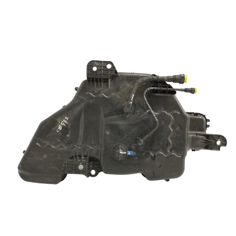 Recambio de deposito adblue para audi q3 (8ug) 2.0 16v tdi referencia OEM IAM 5N0131877C 0444040011 