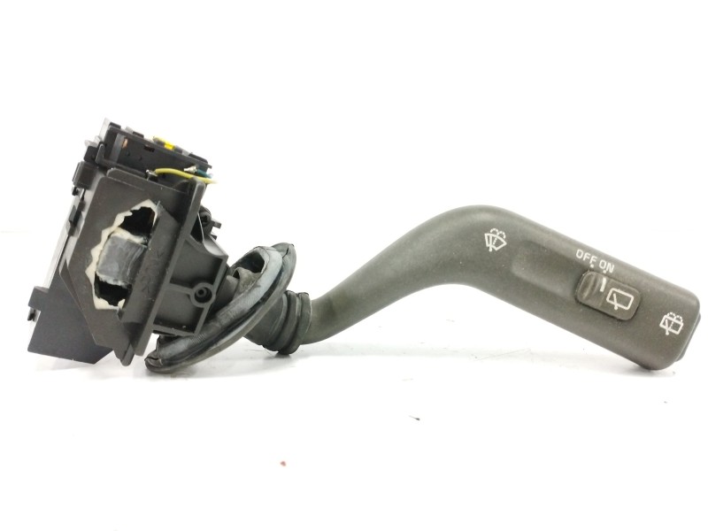 Recambio de mando limpia para volvo v40 familiar 1.6 cat referencia OEM IAM   