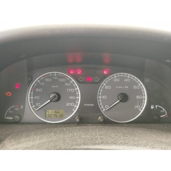 citroën xsara berlina del año 2003