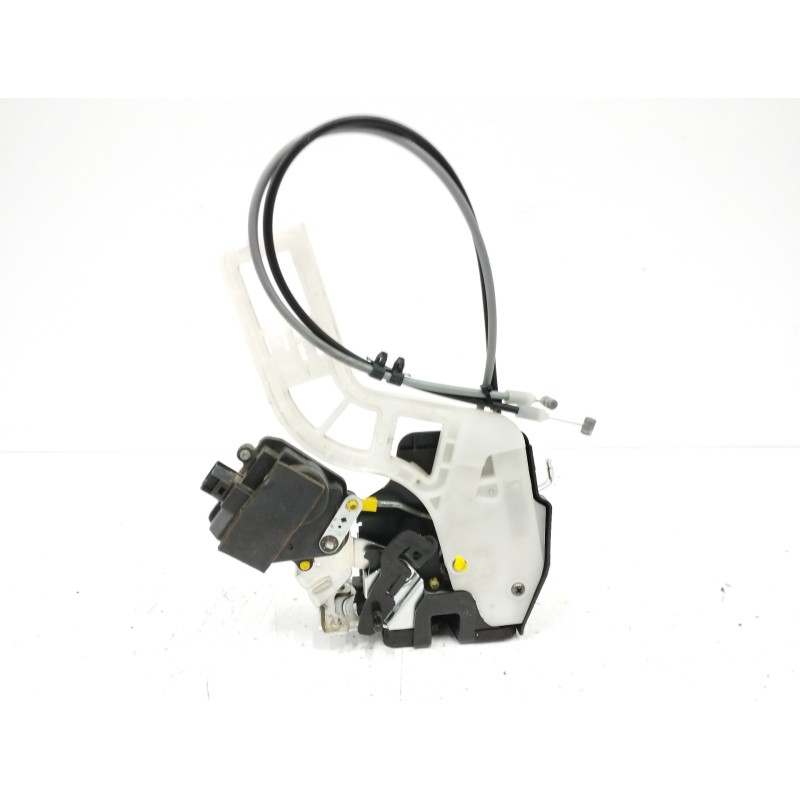 CERRADURA PUERTA TRASERA DERECHA