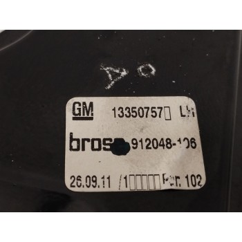 Recambio de elevalunas delantero izquierdo para opel astra j sports tourer 1.7 16v cdti referencia OEM IAM 13350757  