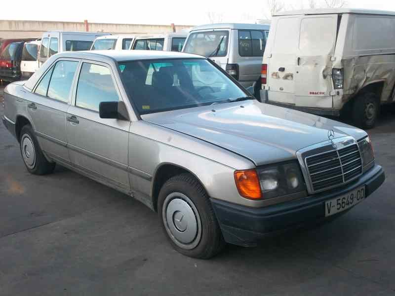 mercedes-benz clase e (w124) berlina del año 1987