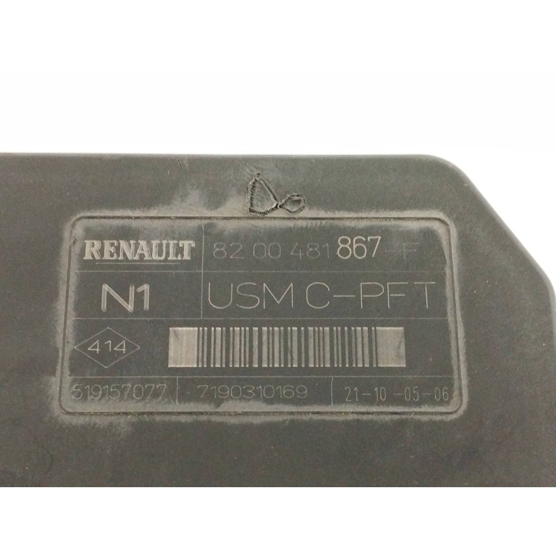 CAJA RELES / FUSIBLES